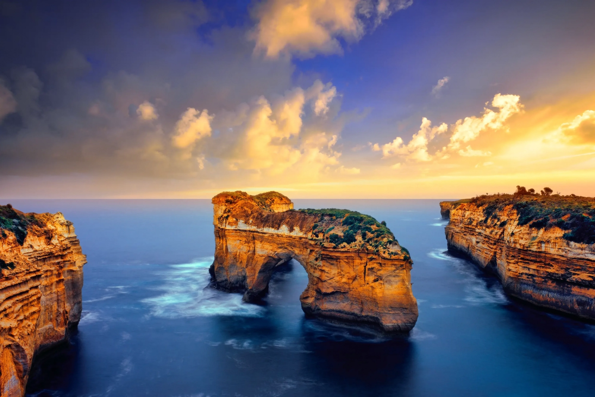 Island Arch  Wall Art